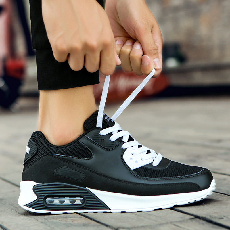 Women‘s Air Booster Walking Shoes Black&White