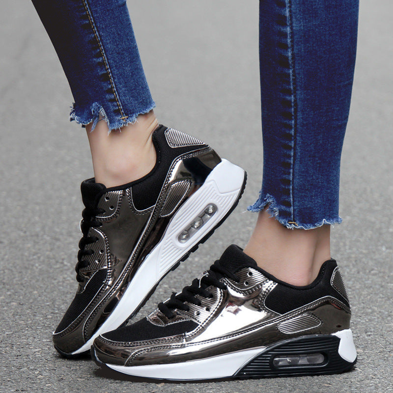 Women‘s Air Booster Walking Shoes Shiny Black