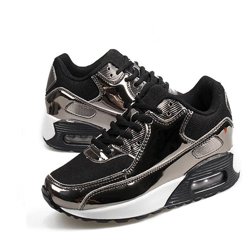 Women‘s Air Booster Walking Shoes Shiny Black