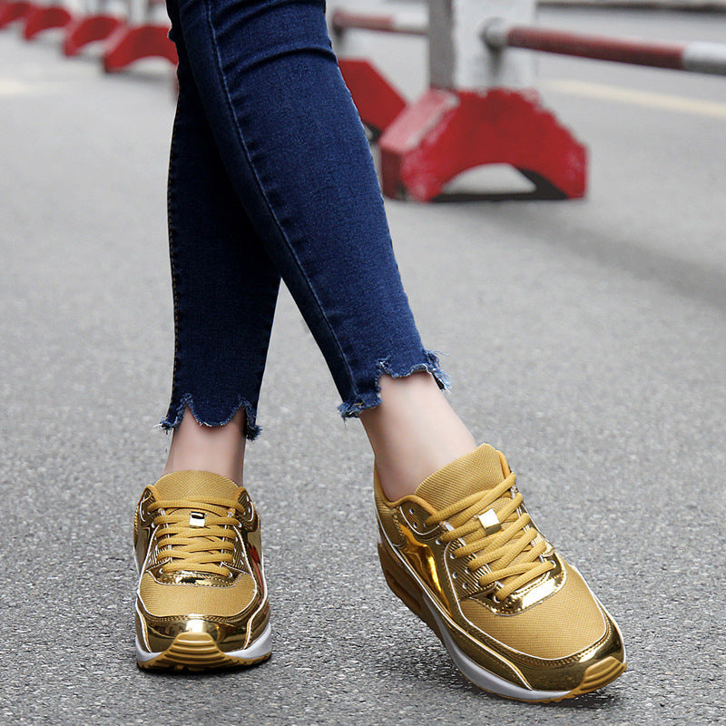 Women‘s Air Booster Walking Shoes Shiny Gold